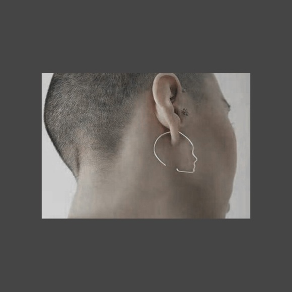 Unique Design//Side Face Hoop Earrings - Picture 3 of 3